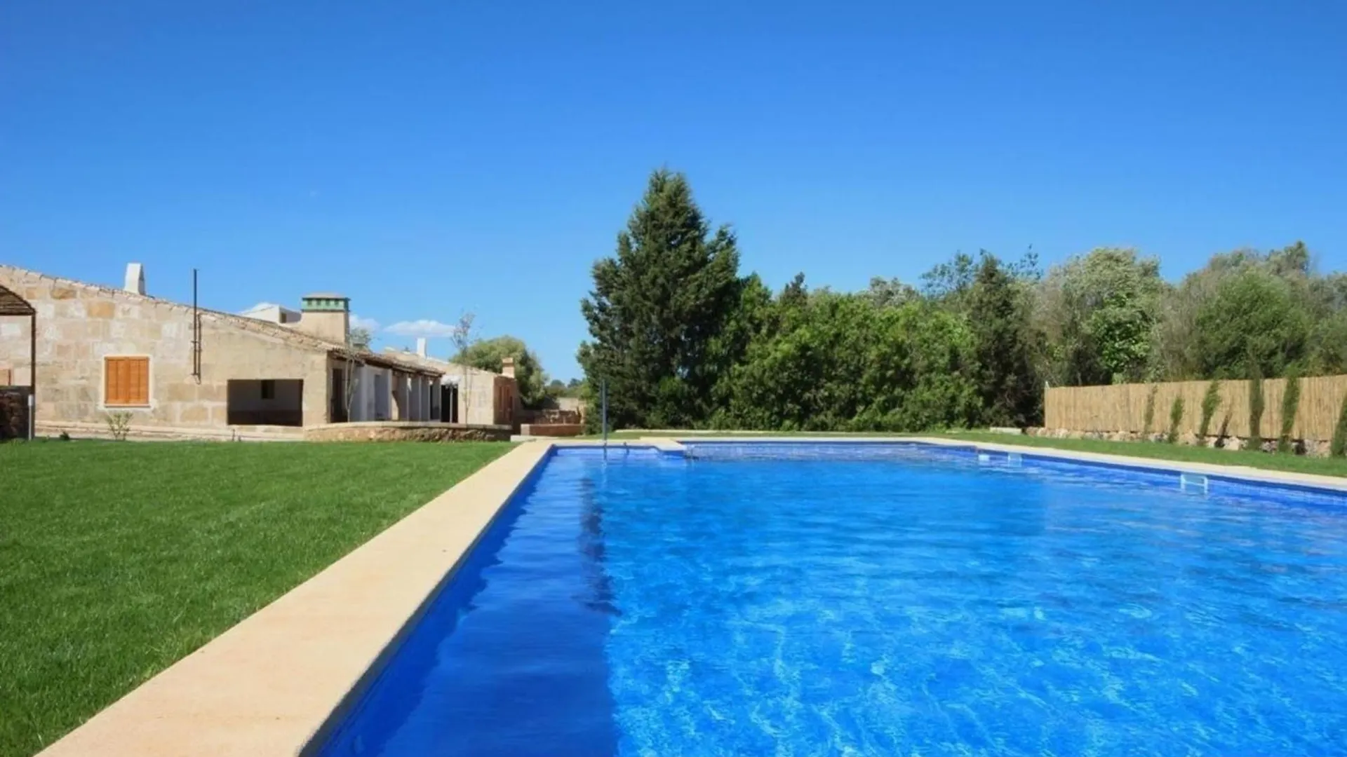 Apartman Wohnung Mit Pool, Garten, Terrasse Und Grill Campos