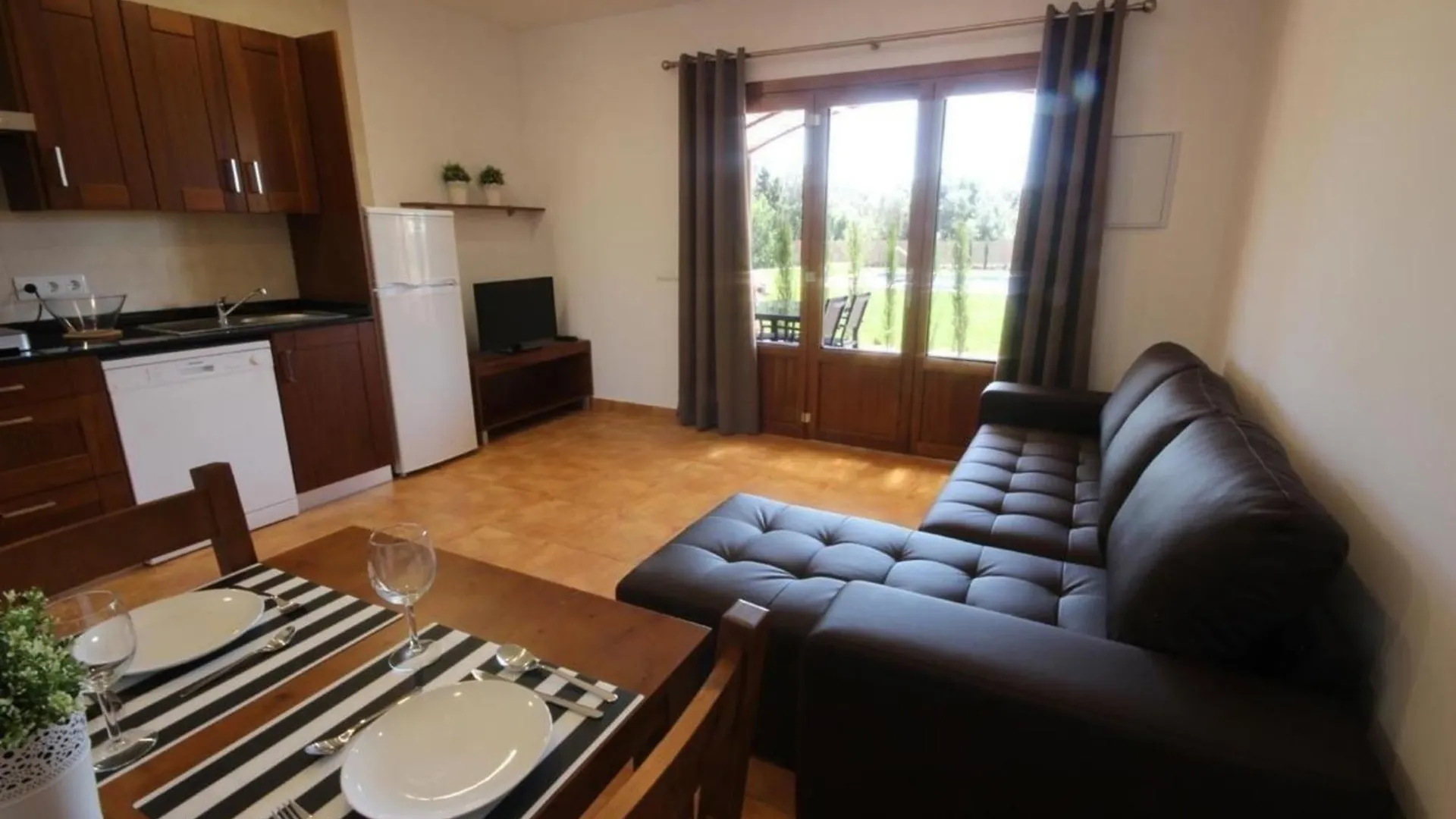 Apartman Wohnung Mit Pool, Garten, Terrasse Und Grill Campos